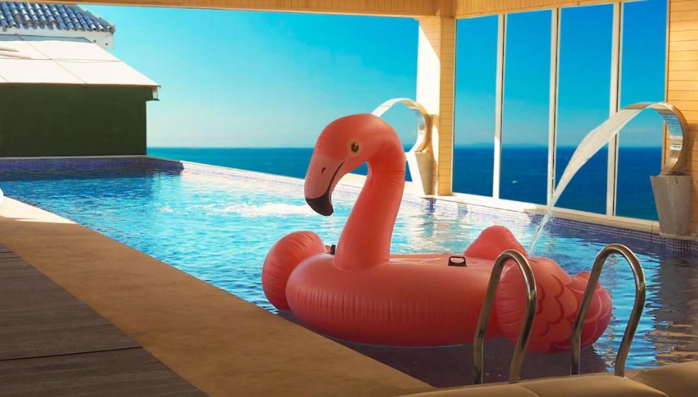 Mandarin Palace Hotel & Spa Танжер Екстериор снимка A flamingo float