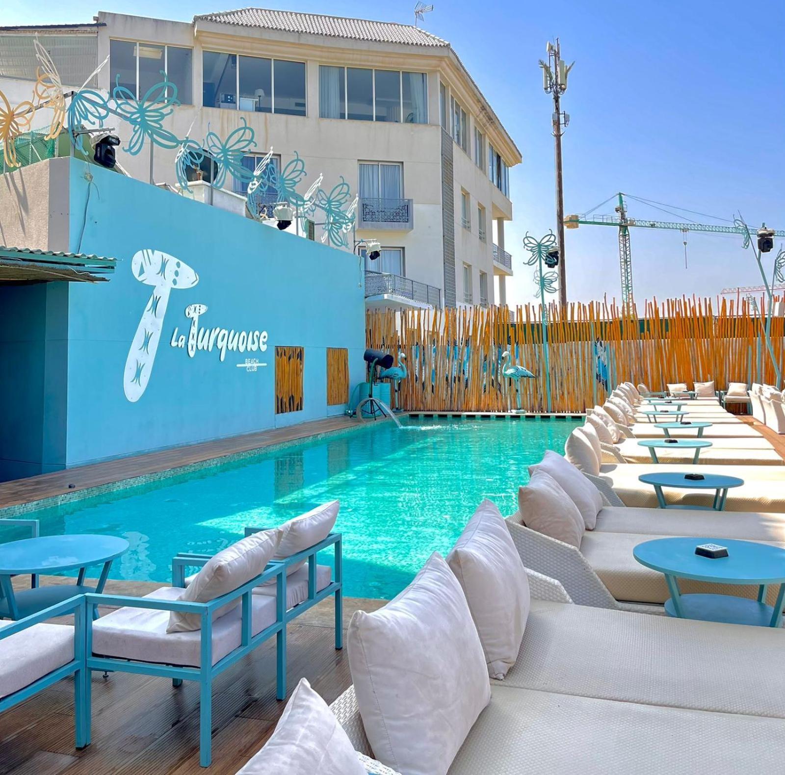 Mandarin Palace Hotel & Spa Танжер Екстериор снимка The pool at the nightclub